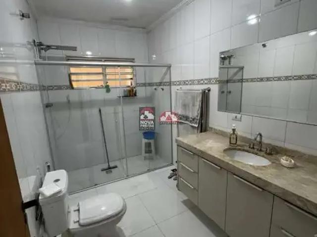 Casa / Sobrado para Venda em São José dos Campos/SP Bosque dos Eucaliptos 3 Quartos