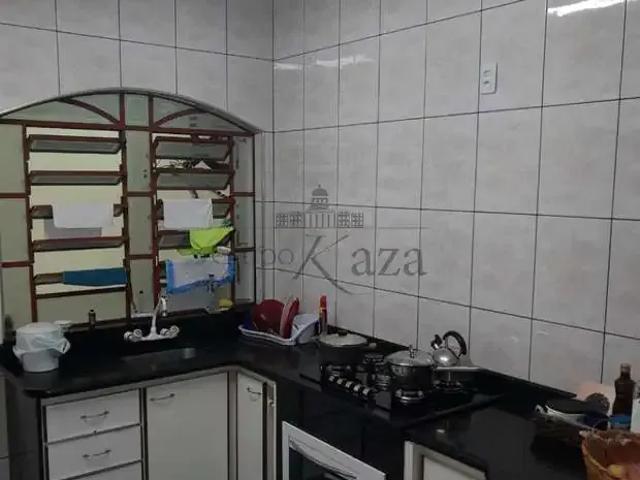 Casa / Sobrado para Venda em São José dos Campos/SP Bosque dos Eucaliptos 4 Quartos