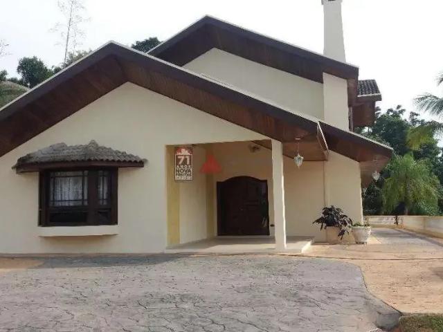 Casa / Sobrado para Venda em São José dos Campos/SP Bosque dos Eucaliptos 4 Quartos