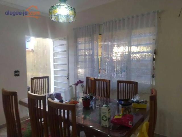 Casa / Sobrado para Venda em São José dos Campos/SP Bosque dos Eucaliptos 4 Quartos