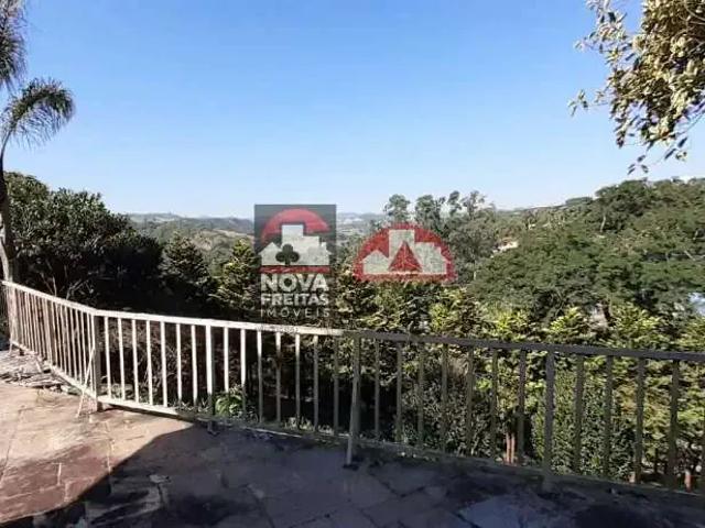 Casa / Sobrado para Venda em São José dos Campos/SP Bosque dos Eucaliptos 4 Quartos