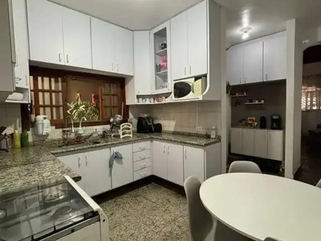 Casa / Sobrado para Venda em São José dos Campos/SP Bosque dos Eucaliptos 4 Quartos