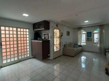 Casa / Sobrado para Venda em São José dos Campos/SP Bosque dos Eucaliptos 4 Quartos