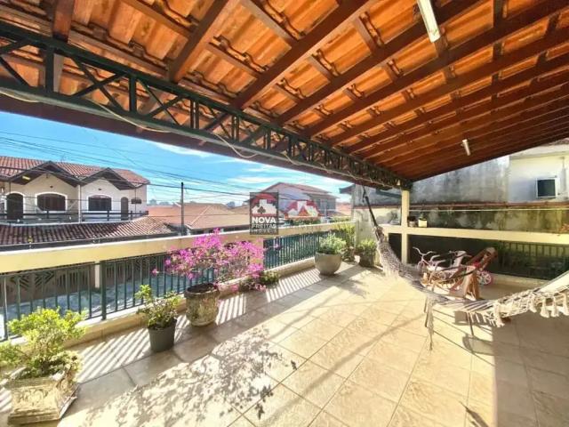 Casa / Sobrado para Venda em São José dos Campos/SP Bosque dos Eucaliptos 4 Quartos