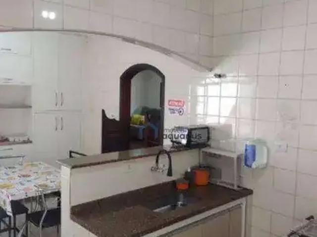 Casa / Sobrado para Venda em São José dos Campos/SP Bosque dos Eucaliptos 5 Quartos