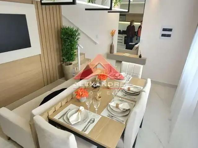 Casa / Sobrado para Venda em São José dos Campos/SP Eugênio de Mello 2 Quartos