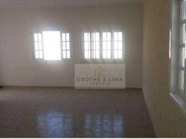 Casa / Sobrado para Venda em São José dos Campos/SP Eugênio de Melo 3 Quartos