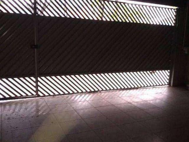 Casa / Sobrado para Venda em São José dos Campos/SP Jardim Morumbi 3 Quartos