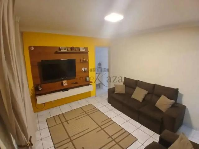 Casa / Sobrado para Venda em São José dos Campos/SP Jardim Motorama 2 Quartos