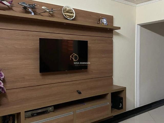 Casa / Sobrado para Venda em São José dos Campos/SP Jardim Motorama 3 Quartos