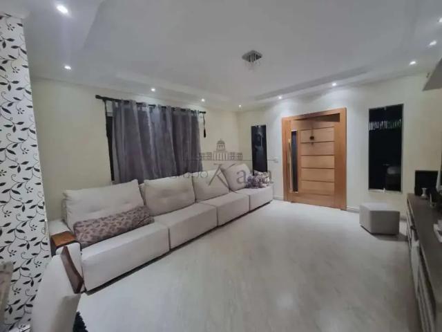 Casa / Sobrado para Venda em São José dos Campos/SP Jardim Nova Flórida 3 Quartos