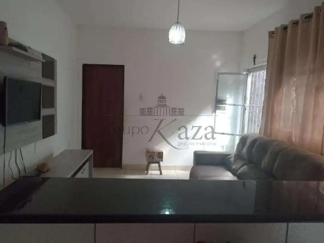 Casa / Sobrado para Venda em São José dos Campos/SP Jardim Nova Michigan 3 Quartos
