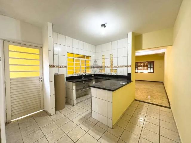 Casa / Sobrado para Venda em São José dos Campos/SP Jardim Oriente 3 Quartos