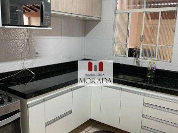 Casa / Sobrado para Venda em São José dos Campos/SP Jardim Oriente 3 Quartos