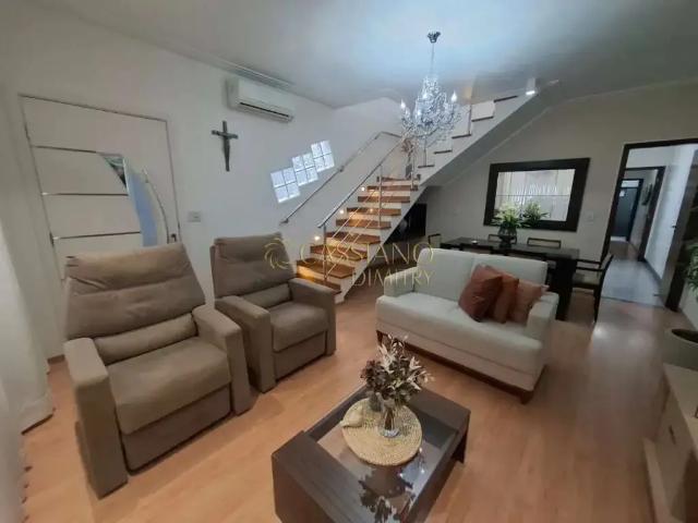 Casa / Sobrado para Venda em São José dos Campos/SP Jardim Oriente 3 Quartos