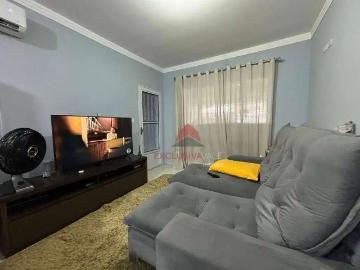 Casa / Sobrado para Venda em São José dos Campos/SP Jardim Oriente 3 Quartos