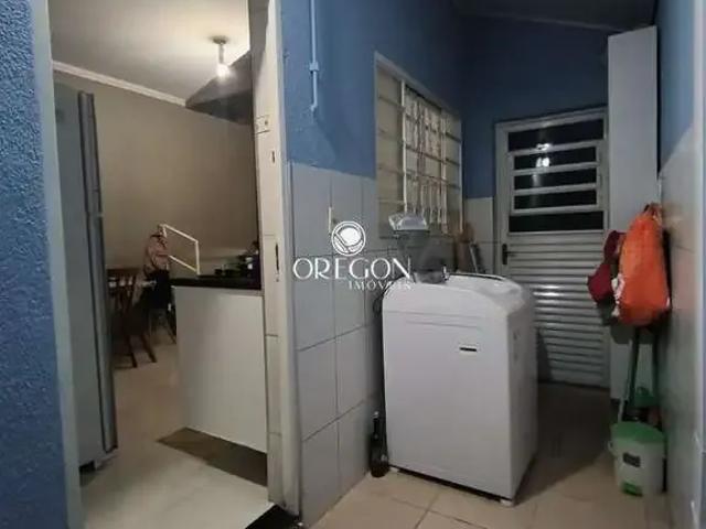 Casa / Sobrado para Venda em São José dos Campos/SP Jardim Oriente 3 Quartos