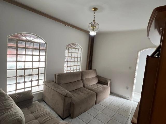 Casa / Sobrado para Venda em São José dos Campos/SP Jardim Oriente 2 Quartos