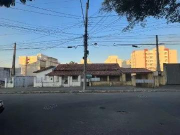 Casa à venda em Jardim Oriente - Varanda