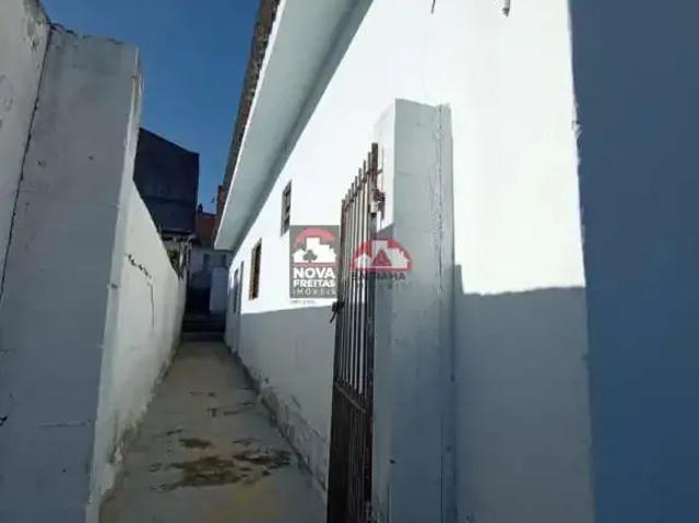 Casa / Sobrado para Venda em São José dos Campos/SP Jardim Aeroporto 3 Quartos