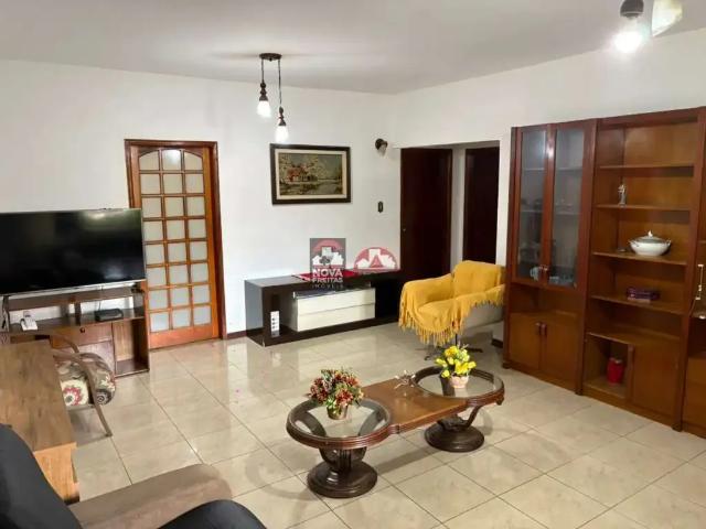 Casa / Sobrado para Venda em São José dos Campos/SP Jardim Alvorada 3 Quartos