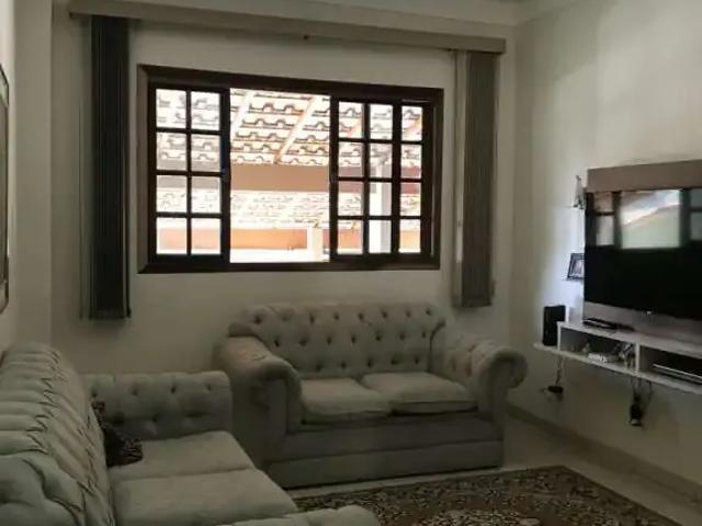Casa / Sobrado para Venda em São José dos Campos/SP Jardim Alvorada 3 Quartos