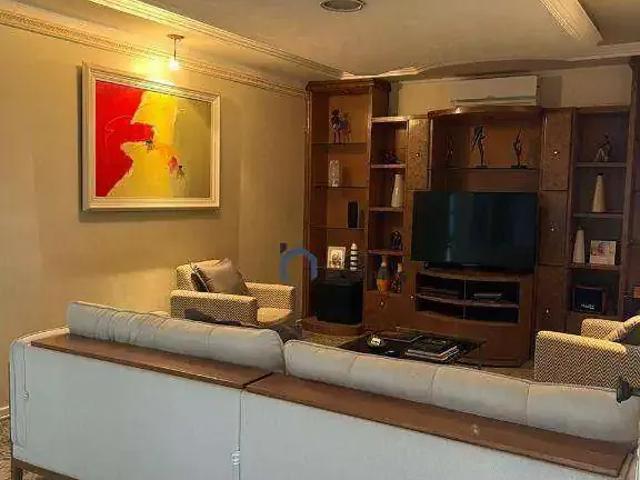Casa / Sobrado para Venda em São José dos Campos/SP Jardim Alvorada 4 Quartos