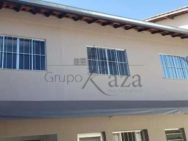 Casa / Sobrado para Venda em São José dos Campos/SP Jardim Alvorada 5 Quartos