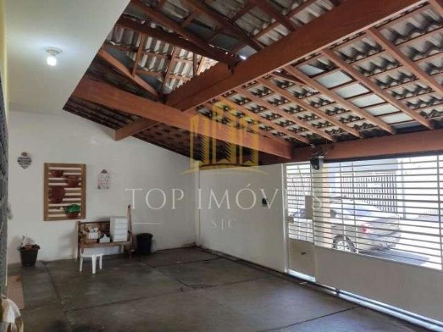 Casa / Sobrado para Venda em São José dos Campos/SP Jardim América 3 Quartos