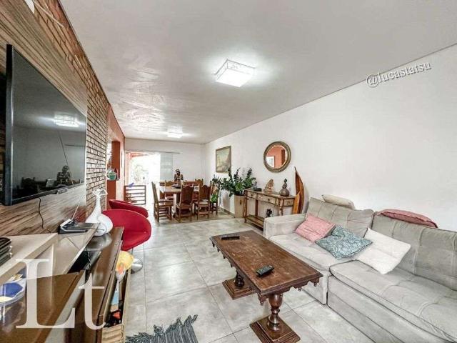 Casa / Sobrado para Venda em São José dos Campos/SP Jardim Apolo 3 Quartos