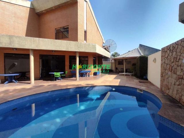 Casa / Sobrado para Venda em São José dos Campos/SP Jardim Apolo 4 Quartos