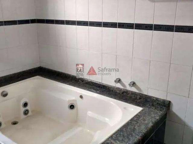 Casa / Sobrado para Venda em São José dos Campos/SP Jardim da Granja 4 Quartos