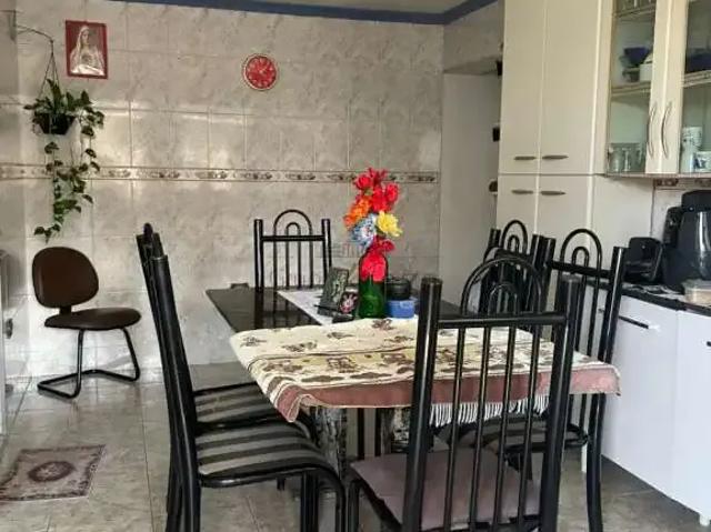 Casa / Sobrado para Venda em São José dos Campos/SP Jardim das Cerejeiras 3 Quartos