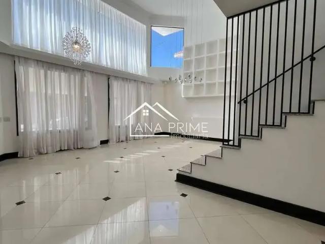 Casa / Sobrado para Venda em São José dos Campos/SP Jardim das Colinas 5 Quartos