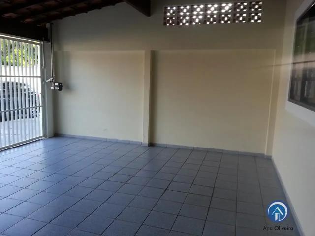 Casa / Sobrado para Venda em São José dos Campos/SP Jardim das Indústrias 2 Quartos