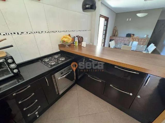 Casa / Sobrado para Venda em São José dos Campos/SP Jardim das Indústrias 2 Quartos