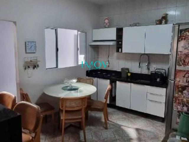 Casa / Sobrado para Venda em São José dos Campos/SP Jardim das Indústrias 2 Quartos