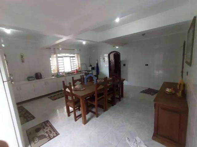 Casa / Sobrado para Venda em São José dos Campos/SP Jardim das Indústrias 2 Quartos