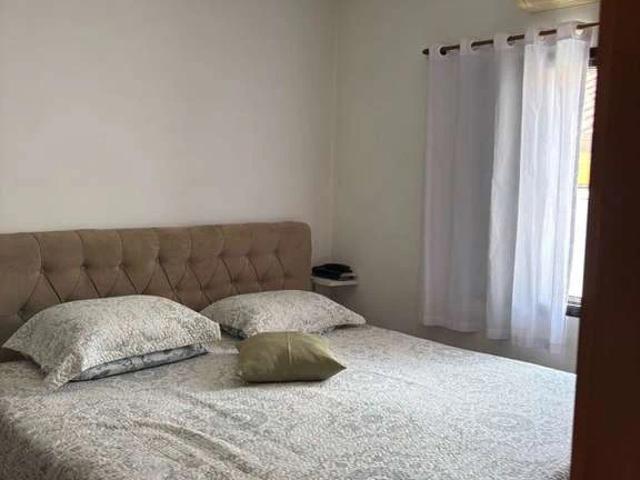 Casa / Sobrado para Venda em São José dos Campos/SP Jardim das Indústrias 3 Quartos