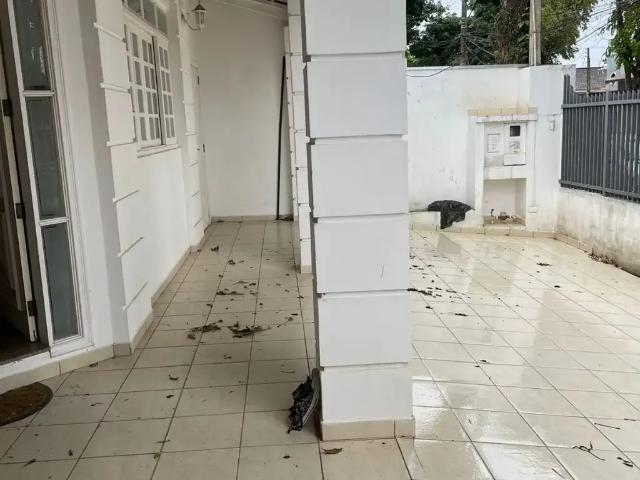Casa / Sobrado para Venda em São José dos Campos/SP Jardim das Indústrias 3 Quartos