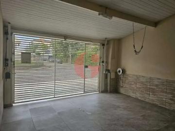 Casa / Sobrado para Venda em São José dos Campos/SP Jardim das Indústrias 3 Quartos