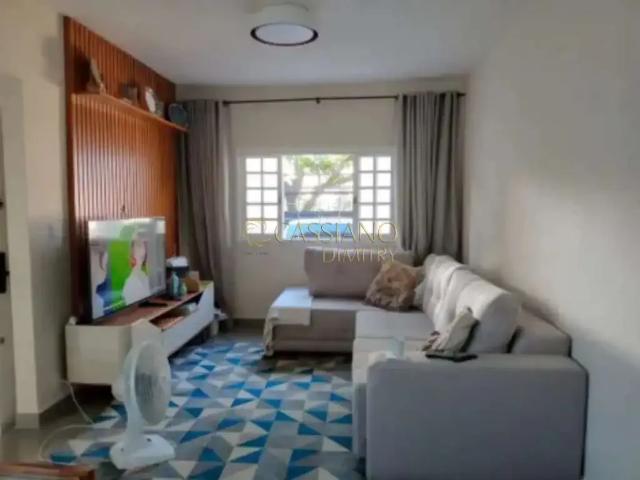 Casa / Sobrado para Venda em São José dos Campos/SP Jardim das Indústrias 3 Quartos