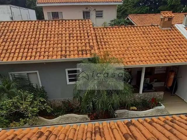 Casa / Sobrado para Venda em São José dos Campos/SP Jardim das Indústrias 3 Quartos