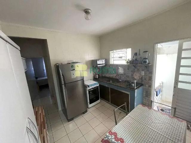 Casa / Sobrado para Venda em São José dos Campos/SP Jardim das Indústrias 3 Quartos