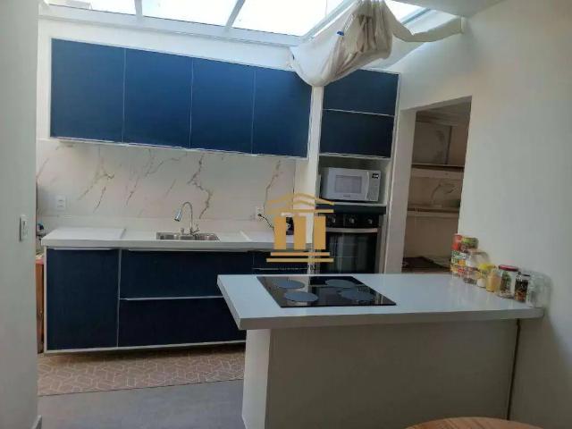 Casa / Sobrado para Venda em São José dos Campos/SP Jardim das Indústrias 3 Quartos