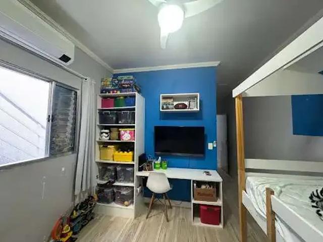 Casa / Sobrado para Venda em São José dos Campos/SP Jardim das Indústrias 3 Quartos