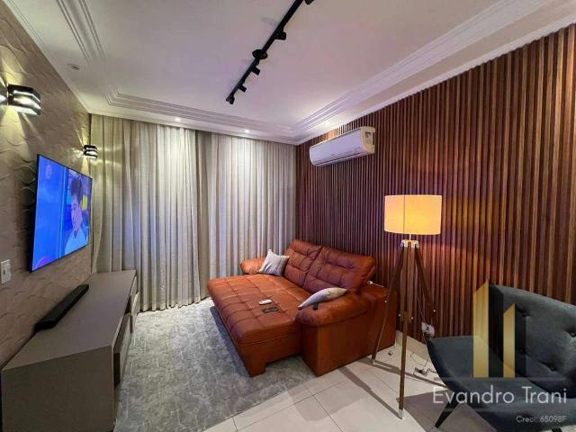 Casa / Sobrado para Venda em São José dos Campos/SP Jardim das Indústrias 3 Quartos