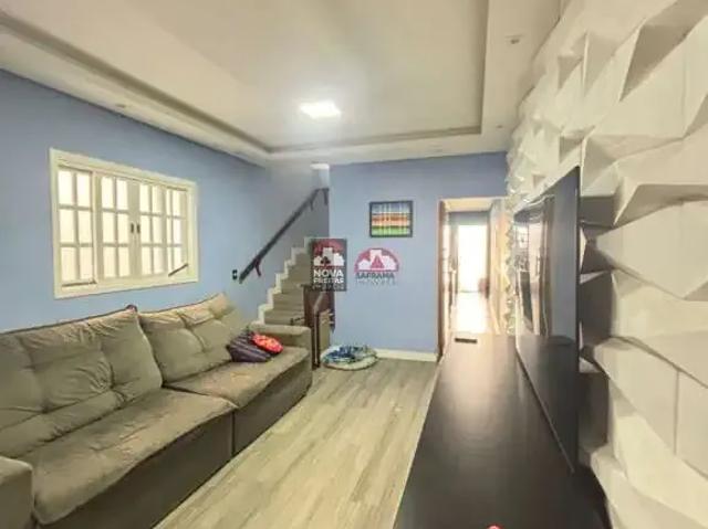 Casa / Sobrado para Venda em São José dos Campos/SP Jardim das Indústrias 3 Quartos