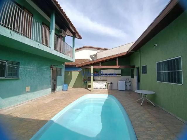 Casa / Sobrado para Venda em São José dos Campos/SP Jardim das Indústrias 3 Quartos