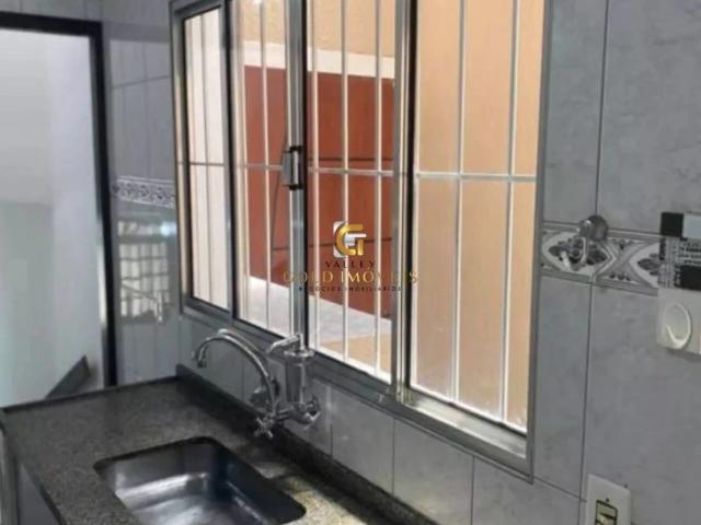 Casa / Sobrado para Venda em São José dos Campos/SP Jardim das Indústrias 3 Quartos